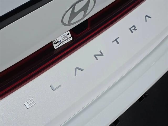 2026 Hyundai Elantra Hybrid SEL Sport