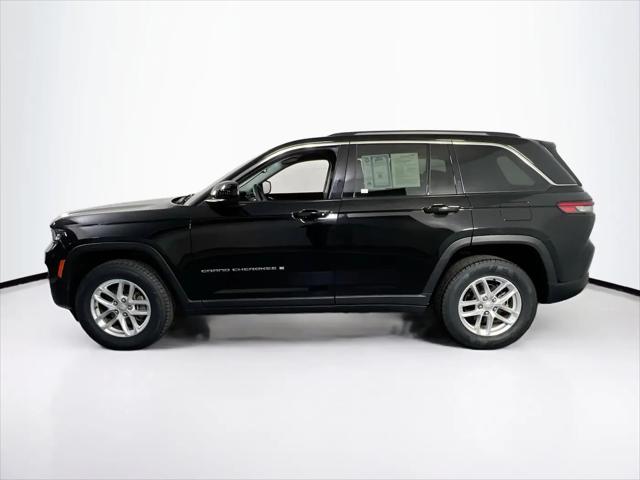 2023 Jeep Grand Cherokee Laredo 4x4