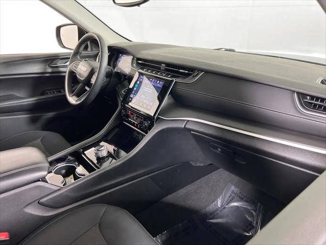 2023 Jeep Grand Cherokee Laredo 4x4