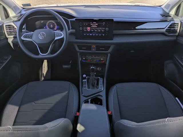 2026 Volkswagen Taos SE Black