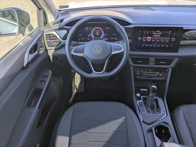 2026 Volkswagen Taos SE Black