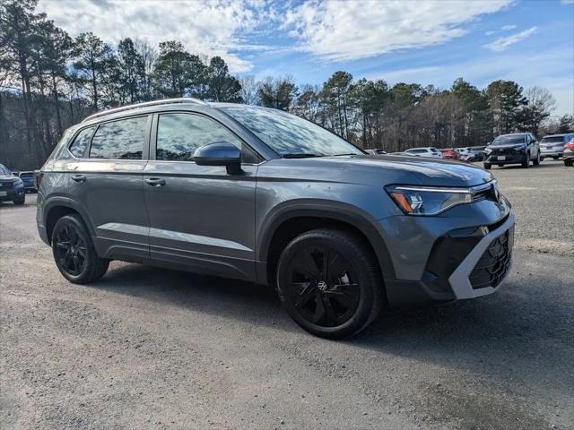 2026 Volkswagen Taos SE