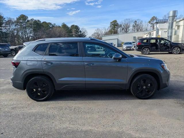 2026 Volkswagen Taos SE
