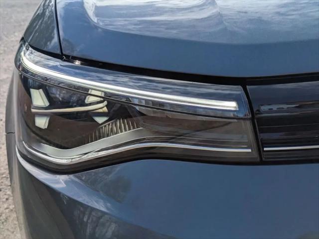 2026 Volkswagen Taos SE