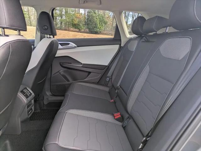 2026 Volkswagen Taos SE