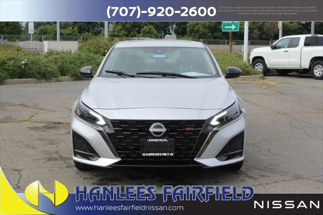 2025 Nissan Altima SR FWD