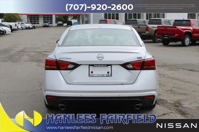 2025 Nissan Altima SR FWD
