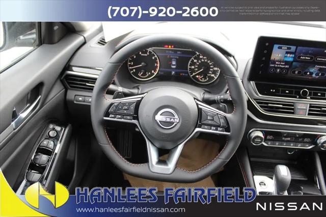2025 Nissan Altima SR FWD