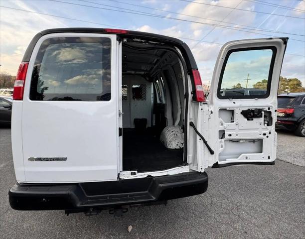 2021 Chevrolet Express Cargo Van RWD 2500 Regular Wheelbase WT