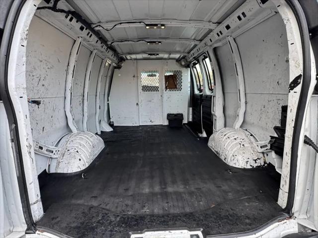 2021 Chevrolet Express Cargo Van RWD 2500 Regular Wheelbase WT