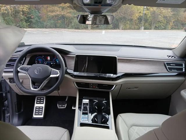 2026 Volkswagen Atlas SEL Premium R-Line