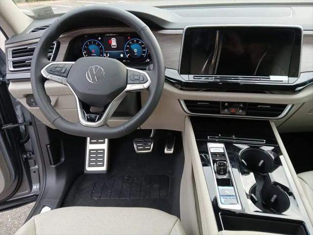2026 Volkswagen Atlas SEL Premium R-Line