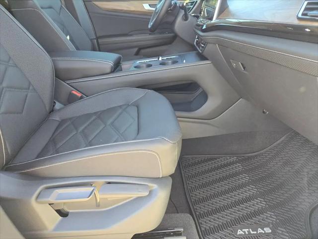 2026 Volkswagen Atlas SE