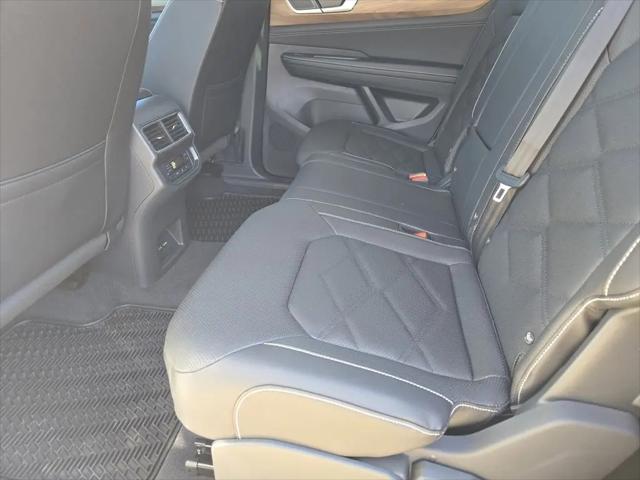 2026 Volkswagen Atlas SE