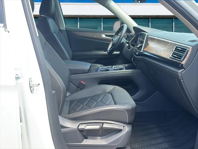 2026 Volkswagen Atlas SE