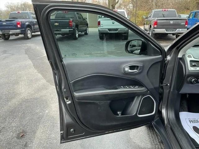 2018 Jeep Compass Latitude FWD