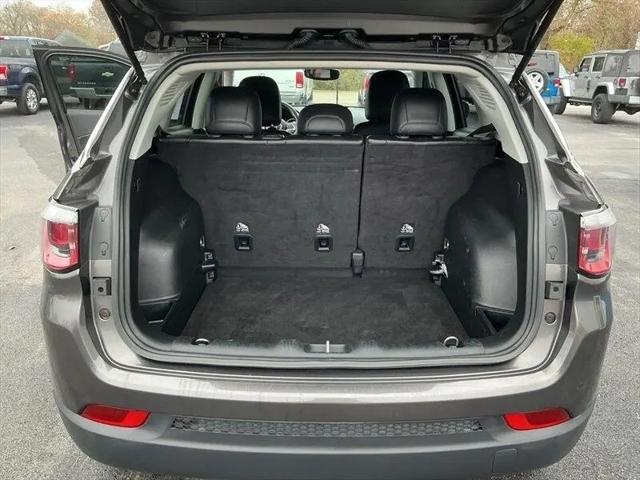 2018 Jeep Compass Latitude FWD