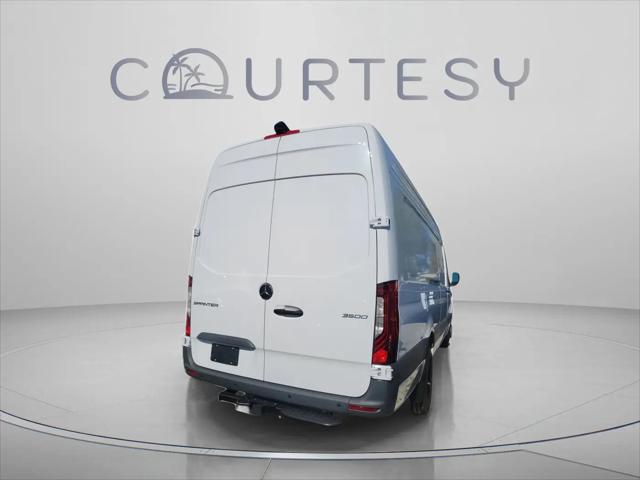2026 Mercedes-Benz Sprinter 3500 High Roof 4-Cyl Diesel HO