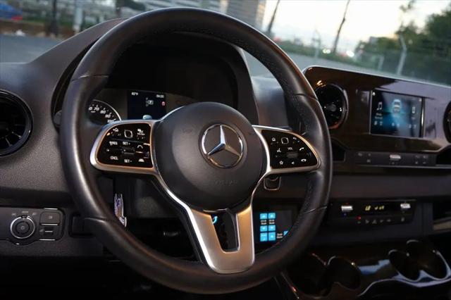 2022 Mercedes-Benz Sprinter Cargo Van High Roof I4