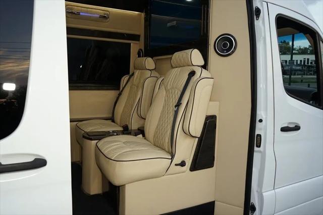 2022 Mercedes-Benz Sprinter Cargo Van High Roof I4