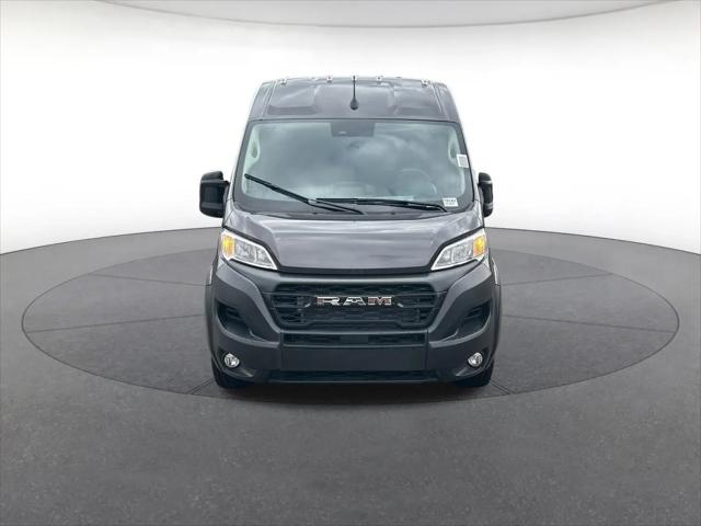 2026 Ram ProMaster Cargo Van Tradesman Low Roof 136" WB w/Pass Seat
