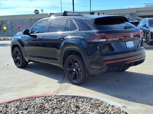 2026 Volkswagen Atlas Cross Sport SEL R-Line Black