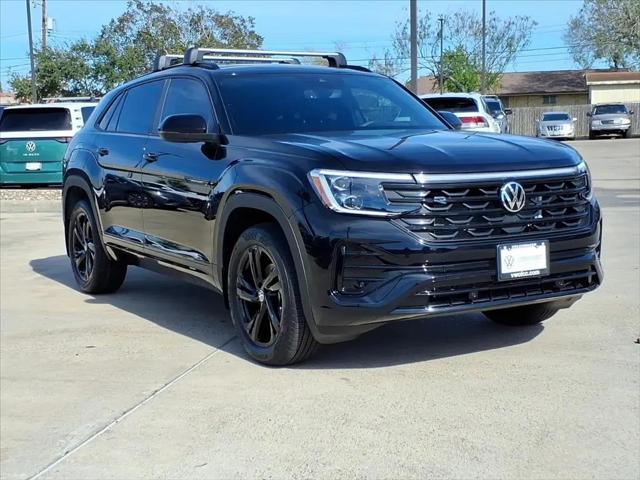 2026 Volkswagen Atlas Cross Sport SEL R-Line Black