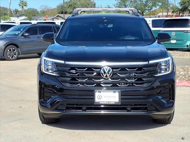 2026 Volkswagen Atlas Cross Sport SEL R-Line Black