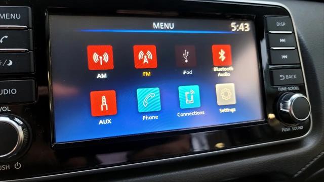 2021 Nissan Versa S Xtronic CVT