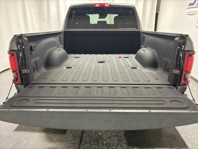 2025 Ram 2500 Big Horn Crew Cab 4x4 6'4" Box