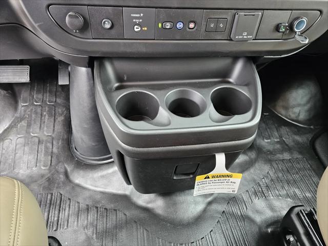 2025 Chevrolet Express Cargo Van RWD 2500 Regular Wheelbase WT