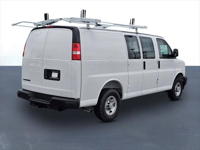 2025 Chevrolet Express Cargo Van RWD 2500 Regular Wheelbase WT