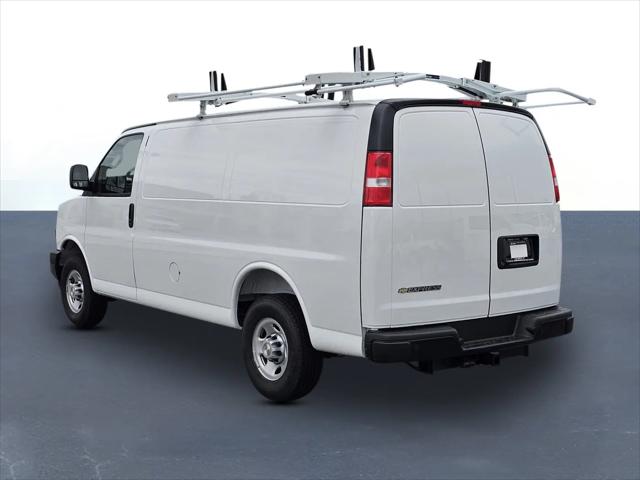 2025 Chevrolet Express Cargo Van RWD 2500 Regular Wheelbase WT