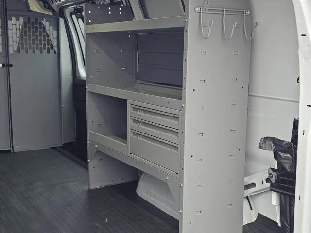 2025 Chevrolet Express Cargo Van RWD 2500 Regular Wheelbase WT