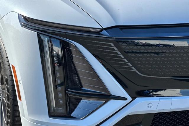 2026 Cadillac iQ V-Series Premium AWD