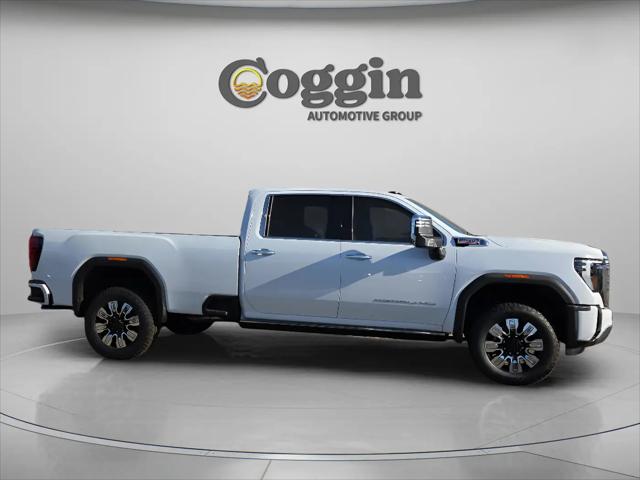 2026 GMC Sierra 3500HD Crew Cab, Long Bed, Denali Dual Rear Wheel, 4WD