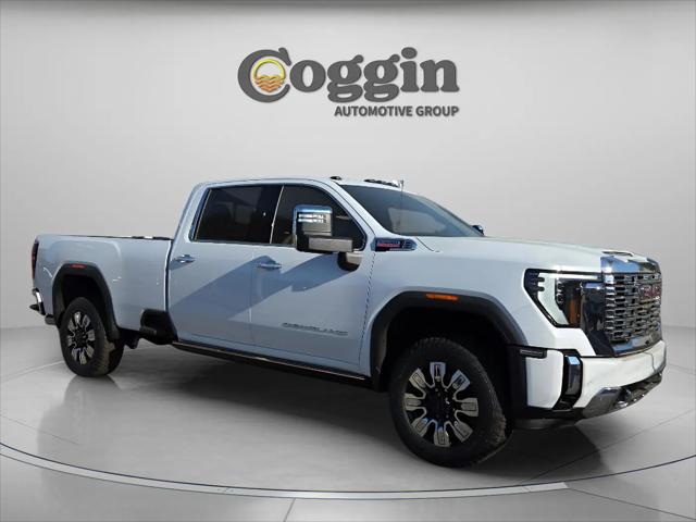 2026 GMC Sierra 3500HD Crew Cab, Long Bed, Denali Dual Rear Wheel, 4WD