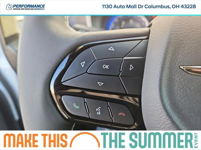 2026 Chrysler Pacifica Select AWD