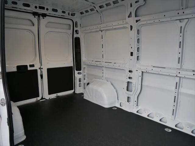 2026 Ram ProMaster 2500 Cargo Van Tradesman High Roof 136" WB w/Pass Seat