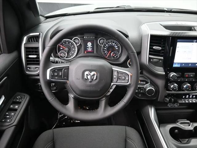 2026 Ram 1500 Big Horn Crew Cab 4x4 5'7" Box
