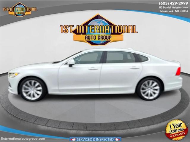 2019 Volvo S90 T6 Momentum