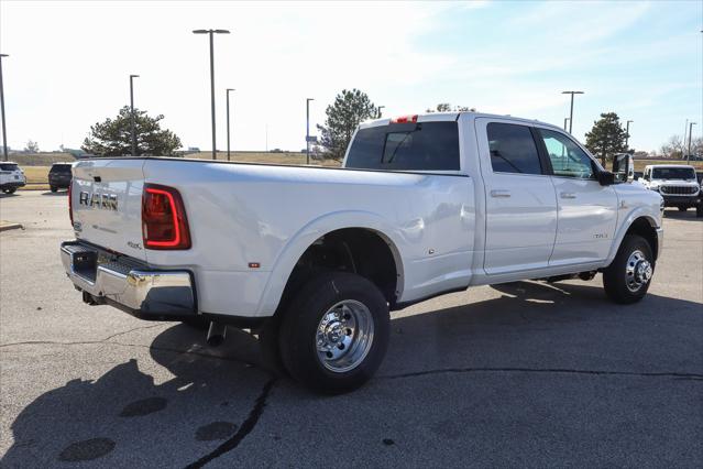 2026 Ram 3500 Limited Longhorn Crew Cab 4x4 8 Box