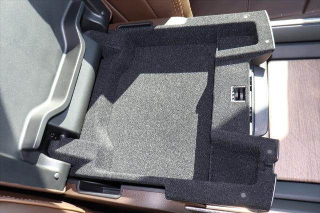 2026 Ram 3500 Limited Longhorn Crew Cab 4x4 8 Box