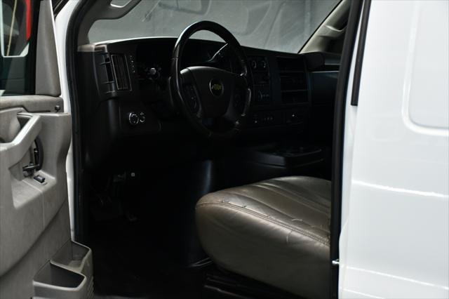 2021 Chevrolet Express Cargo Van RWD 2500 Extended Wheelbase WT