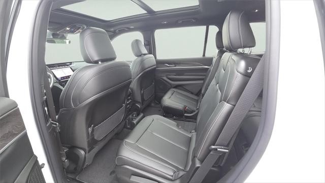 2025 Jeep Grand Cherokee L Limited 4x4