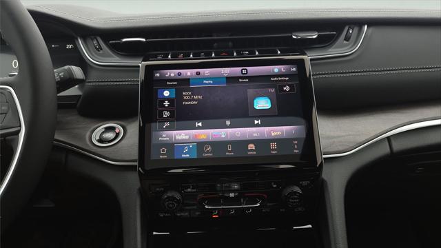2025 Jeep Grand Cherokee L Limited 4x4
