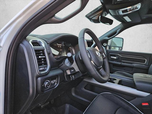 2026 RAM Ram 3500 RAM 3500 LARAMIE CREW CAB 4X4 64 BOX