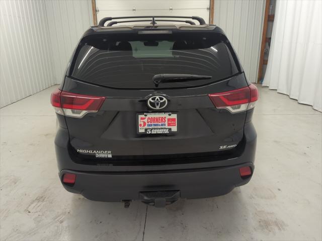 2019 Toyota Highlander SE