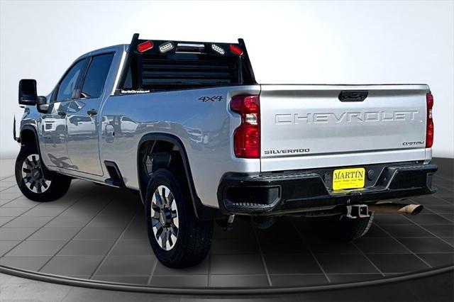 2022 Chevrolet Silverado 2500HD 4WD Crew Cab Long Bed Custom