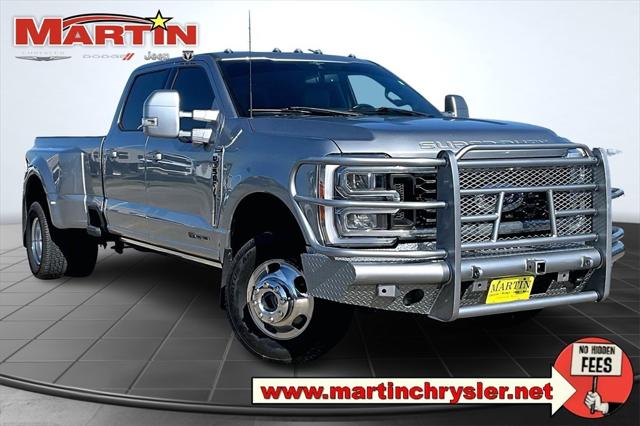 2023 Ford F-350 LARIAT